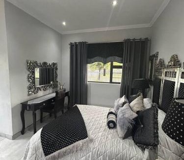 Welkom Apartment | RR Luxury apartment