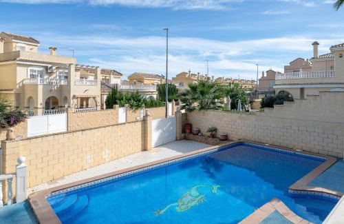 Monforte del Cid House | Rr Villa