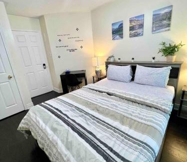 Malton House | Rr33 Private Room Near Airport