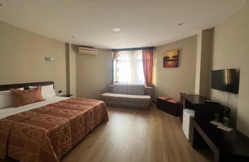 Tushemisht Hotel | Rritja e Koranit