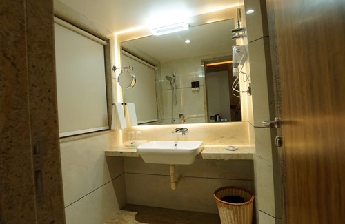 Akola Hotel | RS EXCLUSIVE & FINE DINE
