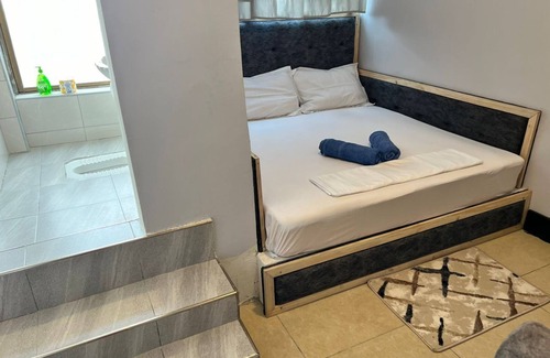 Dar es Salaam House | Ruasi Lodge