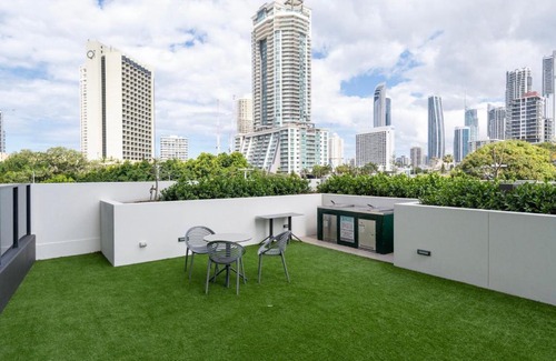Surfers Paradise Apartment | Ruby Apartment Gold Coast