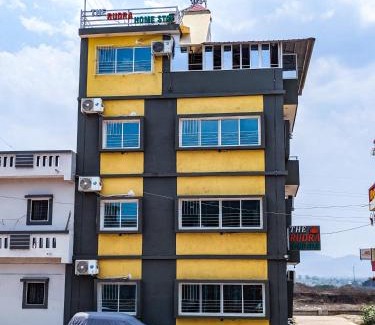 Rajpipla House | Rudra Premium 1 BHK Fully AC