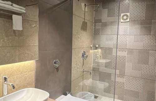 Vasai East Hotel | Rudra Shelter Business Hotel