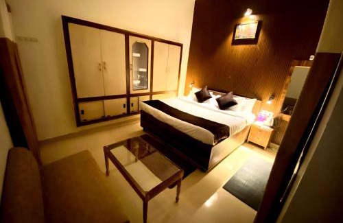 Sigra House | Rudraksha Inn