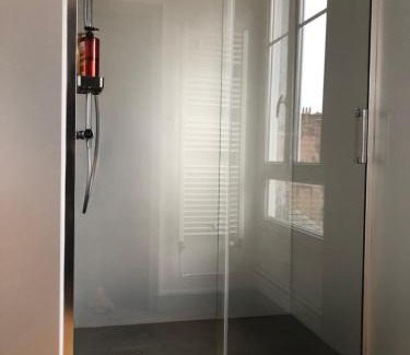 Colombier - Champ de Mars Apartment | Rue d'Isly