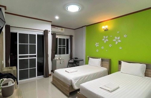 Nongbua Lamphu Hotel | Rueanchorfa Hotel