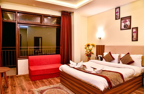 Pelling Hotel | Rufina Palm Bliss