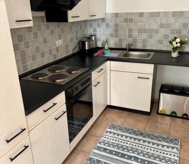 Plath Apartment | Ruhige FeWo im Nussbaumhof - Komfort & historisches Ambiente