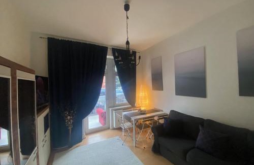 Wiesbaden Apartment | Ruhige gemütliche Wohnung Altbau in zentraler Lage Wiesbaden