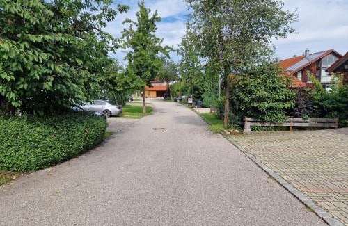 Waging am See Apartment | Ruhige Lage - 7 Betten - 2 WC - USt ausweisbar - Netflix - YouTube Premium - Bosch Waschmaschinen und Wäschetrockner