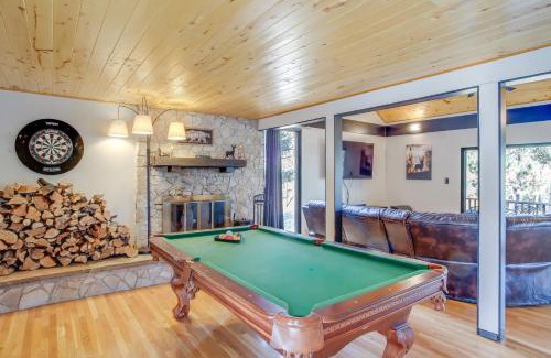 Ruidoso House | Ruidoso Cabin Retreat with Multi-Level Deck