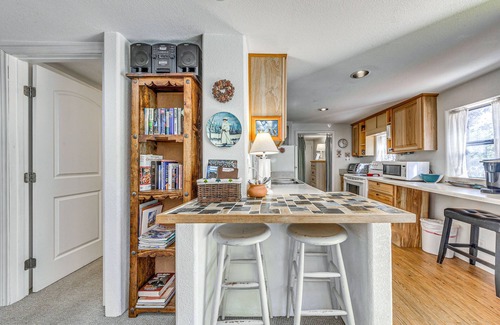 Ruidoso Cabin | Ruidoso Cabin w/Decks ~ 1 Mi to Downtown!