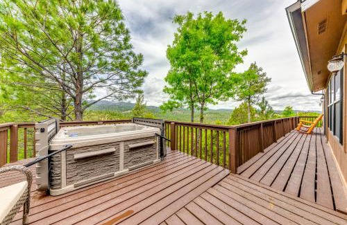 Ruidoso House | Ruidoso Memories Mountain Retreat with Hot Tub!