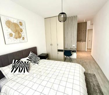 Chiajna Apartment | RULU Studio Militari Residence Ballroom