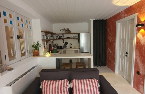 Ayvalik Hotel | Rum Evleri