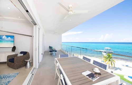 Rum Point Apartment | Rum Point Resort 303