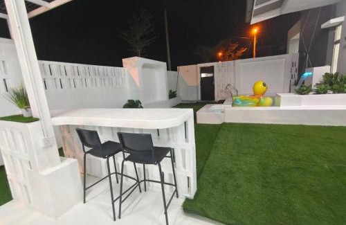 Sepang House | RUMAH ADAM Homestay Bukit Changgang Private Pool