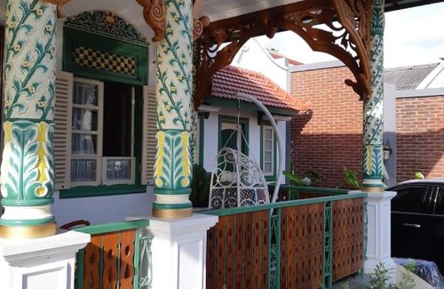 Yogyakarta House | Rumah Jawa Guest House (Syariah)