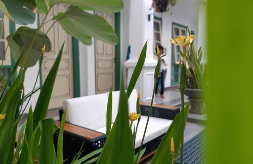 Yogyakarta House | Rumah Jawa Guest House (Syariah)