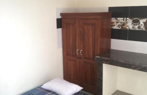 Semarang House | Rumah Nyaman Back Packer