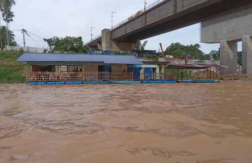 Temerloh Boat Rental | Rumah Rakit (Housebot) Pak Jamal