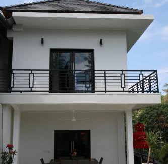 Mayong House | Rumah Riang