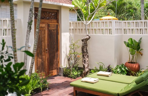 Suraberata Villa | Rumah Senang