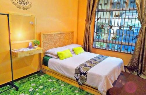 Sungai Baru Tengah House | RUMAH TAMU HANA MELAKA with Private Pool Bbq Picnic Set Near Beach