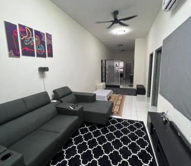 Dengkil House | Rumah Tamu Kita