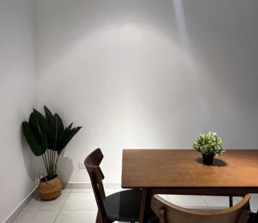 Seremban House | Rumavin Homestay, Seremban