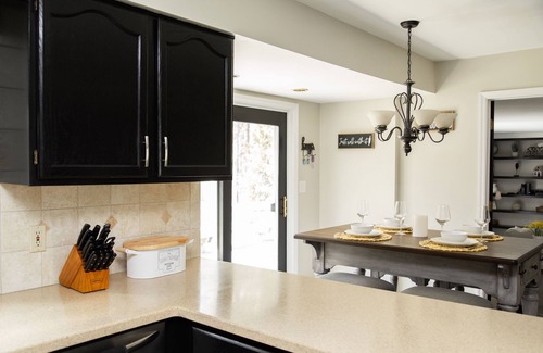 Saratoga Springs House | Run For The Pool Saratoga! Relax, unwind play pool or take a dip!