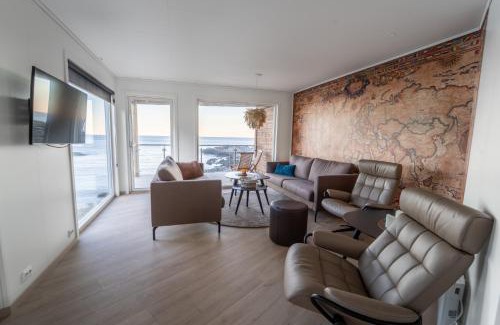 Heroy Apartment | Runde Panorama - Østen Pilot