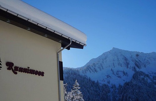Innerlaterns House | Runnimoos by Interhome