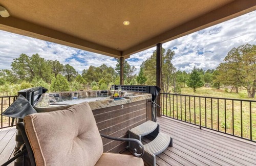 Ruidoso House | Running Wild-Huge Decks/Mtn Views/5 Acres/Hot Tub