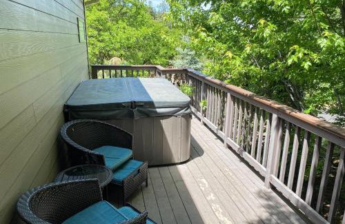 Klamath Falls House | Running Y Mountain Haven