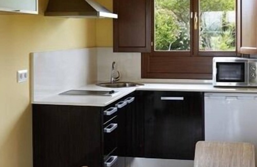 Serantes Cottage | Rural apartment El Guindal for 3 people