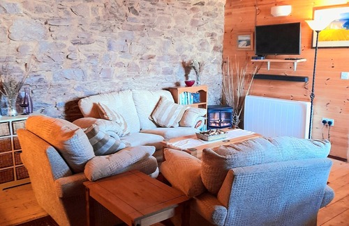 Yell Bed & Breakfast | Rural B&b. Offering a Double Ensuite Bedroom and a Twin Ensuite Bedroom