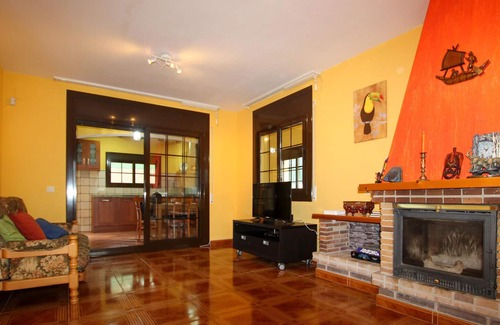 Sils House | Rural cottage with private pool.