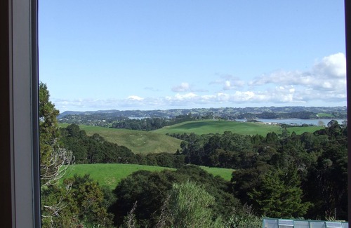 Mahurangi East Cottage | Rural Getaway! Close to beaches!
