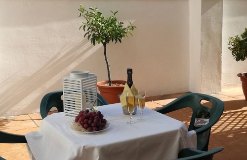 Guejar Sierra Apartment | Rural Gitejar apartment with fireplace, next to Sierra Nevada.