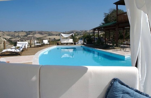 San Savino Apartment | Rural holiday apts & pool close to the Adriatic Coast in Le Marche
