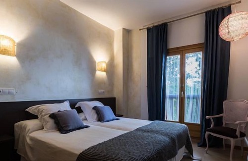 Candeleda Cottage | Rural house (exclusivity) Quinta de Candeleda from 10 people to 34 people