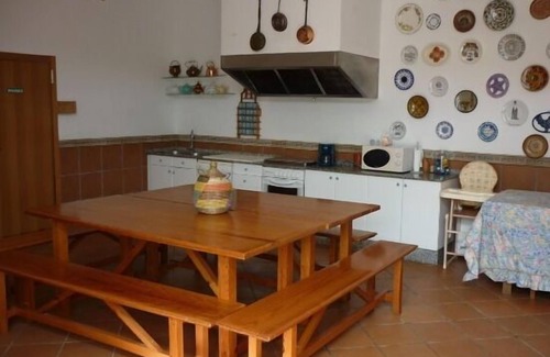Codeseda Cottage | Rural Houses for 24 people with Pools and Spacious Garden