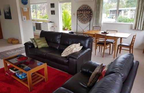 Waipu House | Rural retreat minutes from the beaches of Waipu