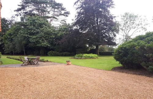 Dorking House | Rural Retreat near Dorking