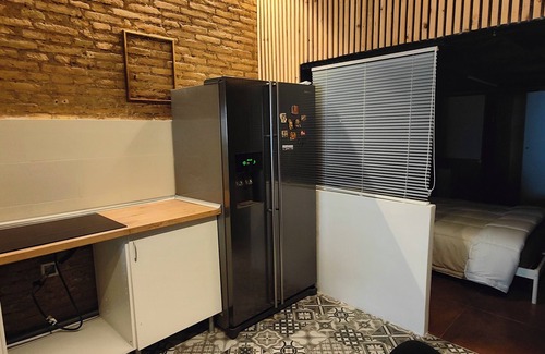 Eixample Apartment | Russafa, industrial-style apartment in the heart of Ruzafa (Rusafa).