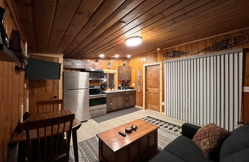 Valley Cabin | Rustic 1 bd, 1 ba Cabin at Waitts Lake Resort!