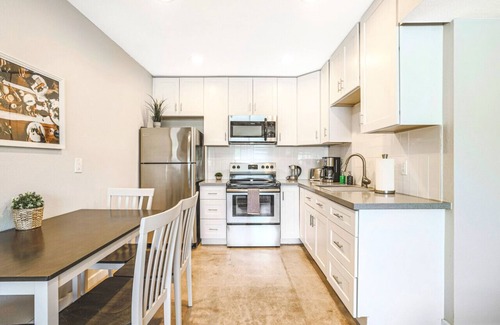 Camelback East Condo | Rustic 2 Bedroom Canyon Suite Biltmore Camelback